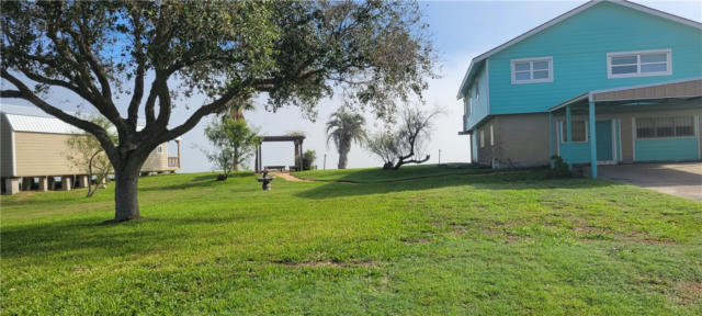 147 LAKEVIEW RD, ROCKPORT, TX 78382 - Image 1
