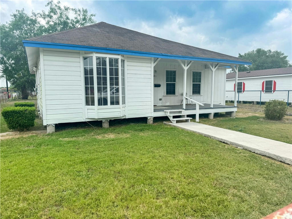 600 JACKSON AVE, ROBSTOWN, TX 78380, photo 1 of 16