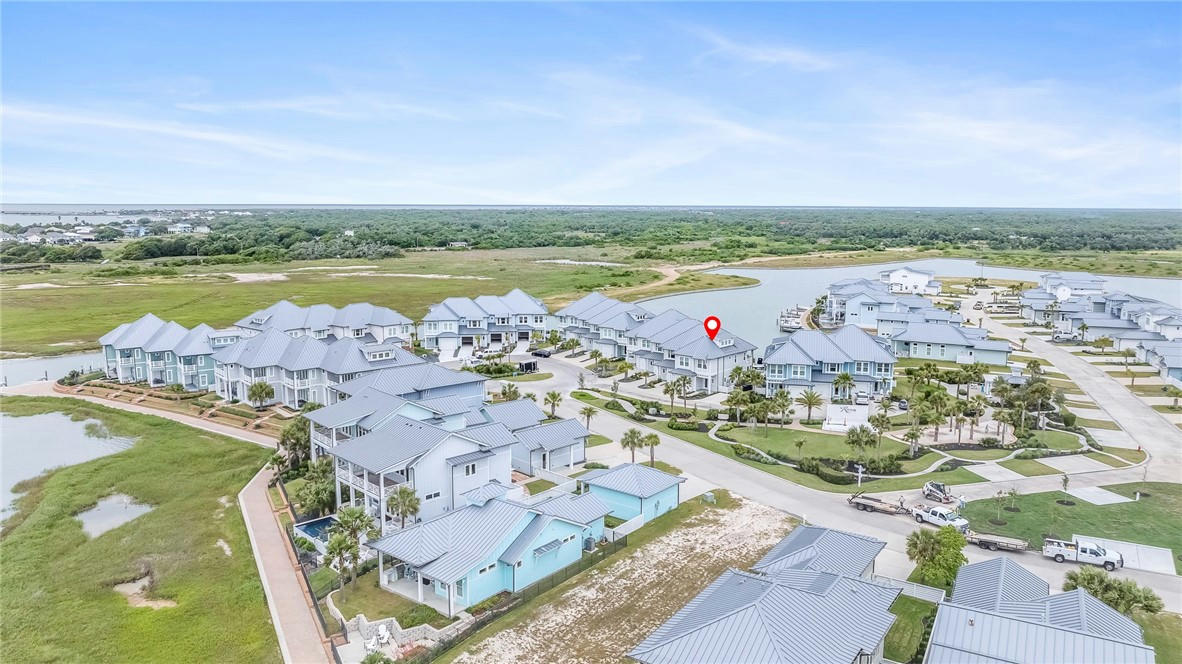 292 RESERVE LN # 201, ROCKPORT, TX 78382, photo 1 of 40