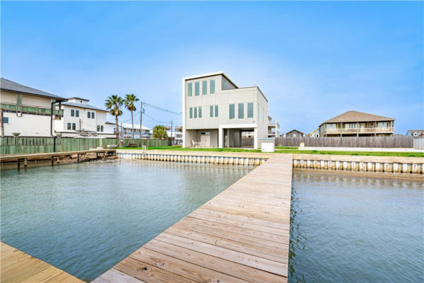 1111 W WATER ST, PORT O CONNOR, TX 77982 - Image 1