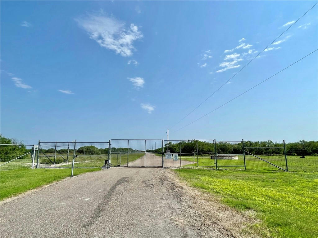 000 COUNTY ROAD 57, CHAPMAN RANCH, TX 78343, photo 1 of 7