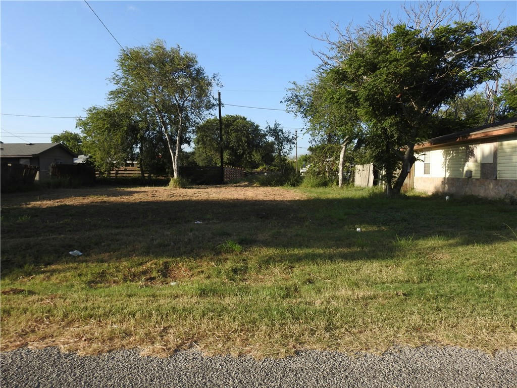 208 GREENE ST, GREGORY, TX 78359, photo 1 of 11