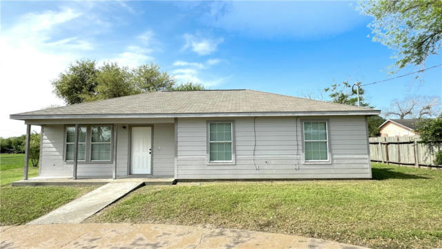 807 N AVENUE D, BEEVILLE, TX 78102, photo 3 of 16