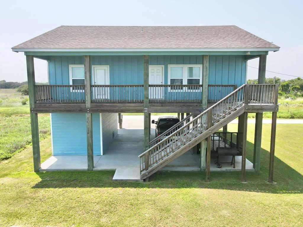 1706 S PEARL ST, ROCKPORT, TX 78382, photo 1 of 27