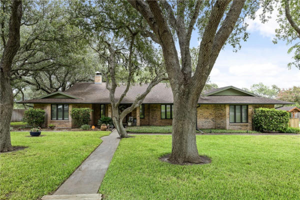 4880 TAYLOR DR, BEEVILLE, TX 78102 - Image 1