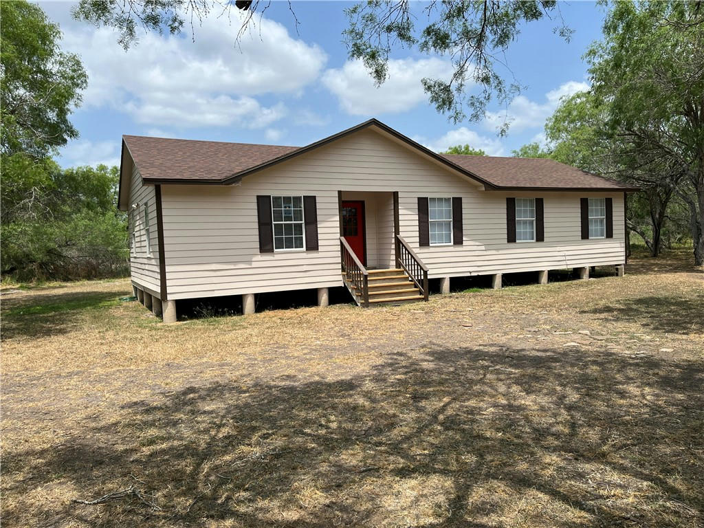 146 N SHORE RD, MATHIS, TX 78368, photo 1 of 37