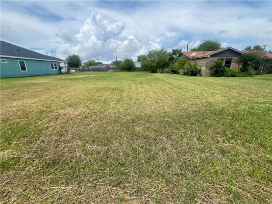 2743 AVENUE J, INGLESIDE, TX 78362, photo 4 of 5